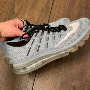 Nike Air Max women’s shoes